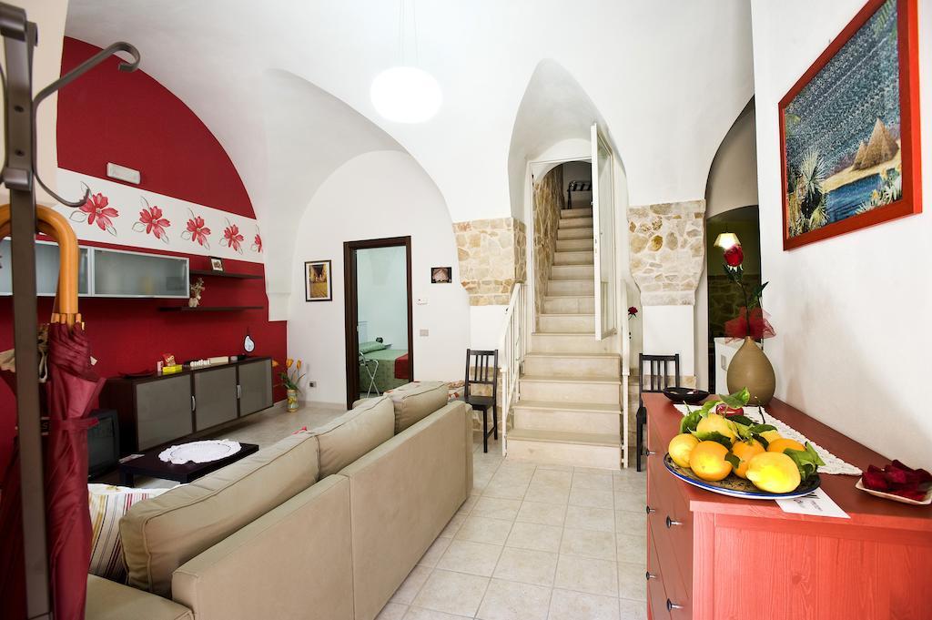 Il Dammuso Nel Vicolo Apartment Scicli Phòng bức ảnh